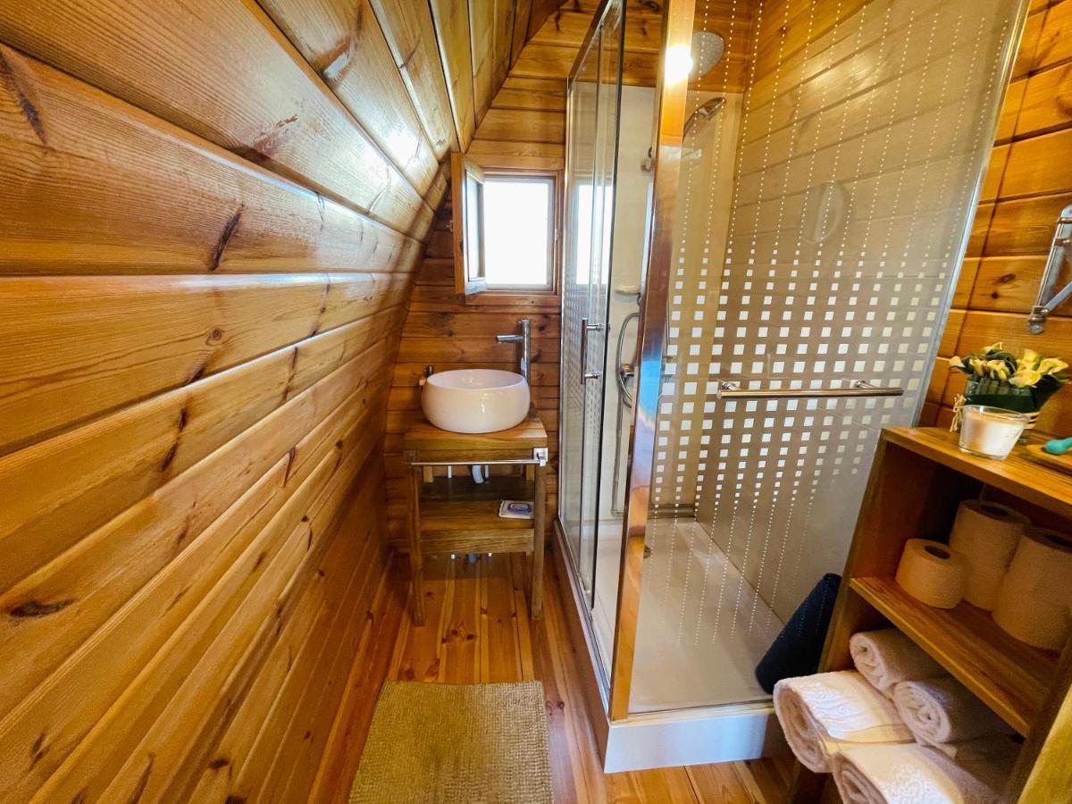 Pensjonat Glamping Turquesa, Feel And Relax In A Wood House Corredoura Zewnętrze zdjęcie